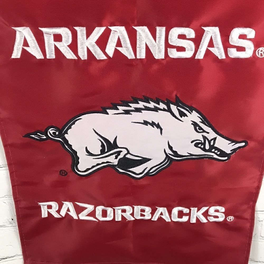 RAZORBACK Go HOGS GO  U Of ARKANSAS Flag Banner Heavy duty embroidered EUC - Picture 2 of 3